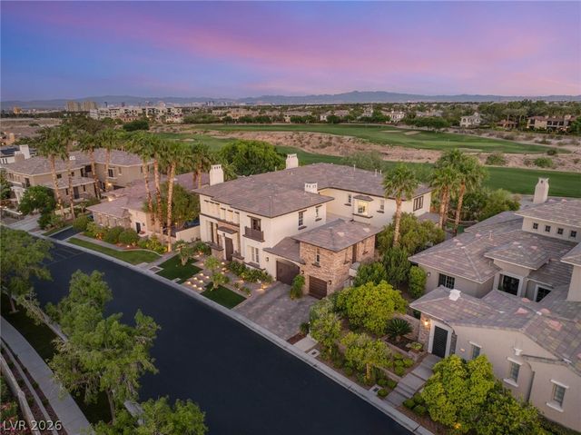 10301 ORKINEY Drive, Las Vegas, NV 89144