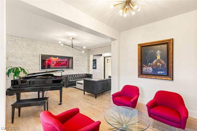 10301 ORKINEY Drive, Las Vegas, NV 89144