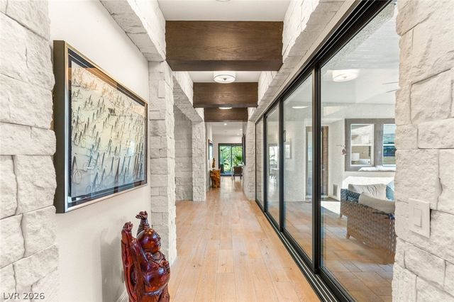 10301 ORKINEY Drive, Las Vegas, NV 89144