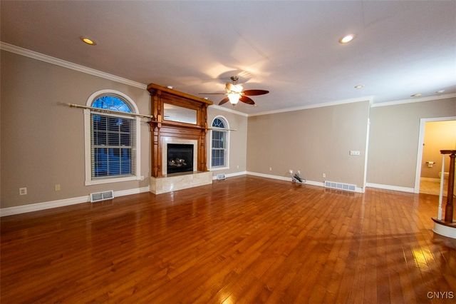 214 Driftwood Drive, Oneida, NY 13421