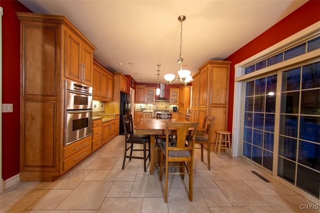 214 Driftwood Drive, Oneida, NY 13421