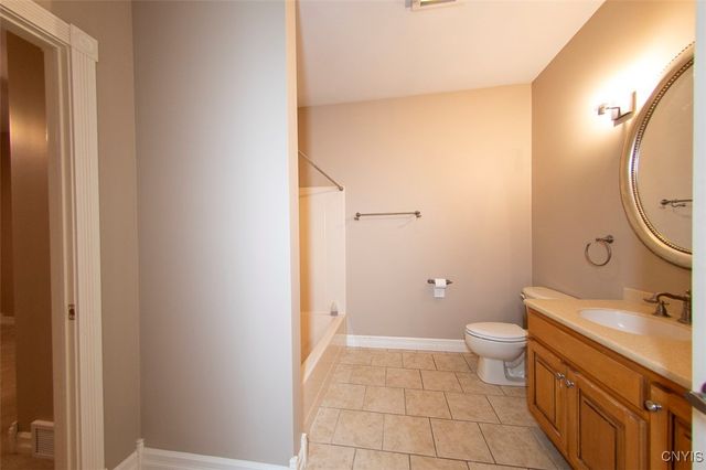 214 Driftwood Drive, Oneida, NY 13421