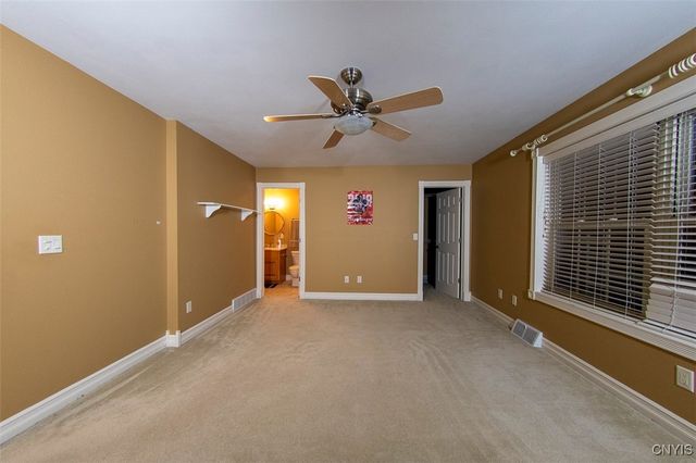 214 Driftwood Drive, Oneida, NY 13421