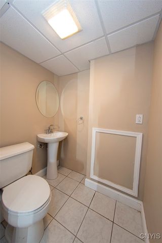 214 Driftwood Drive, Oneida, NY 13421