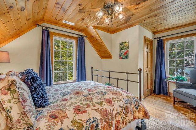 199 Bear Drive, Blowing Rock, NC 28605