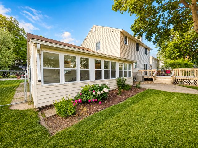 1919 5th Avenue NW, Austin, MN 55912