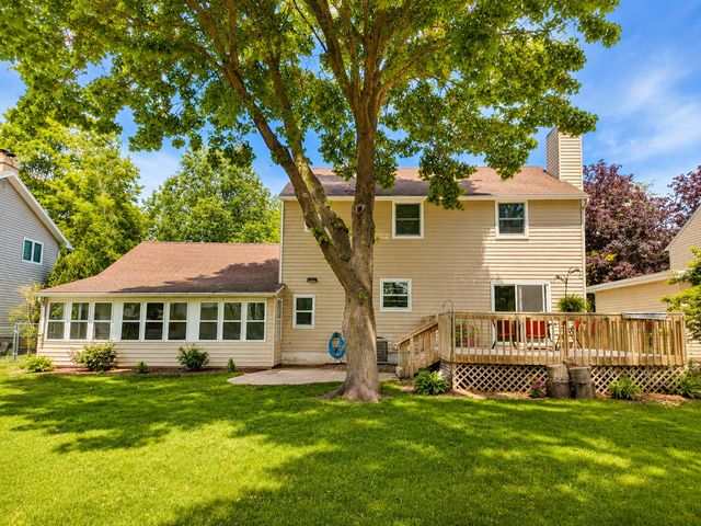 1919 5th Avenue NW, Austin, MN 55912