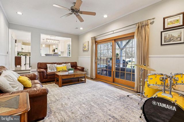 23 DOUGLASS DRIVE, Princeton, NJ 08540