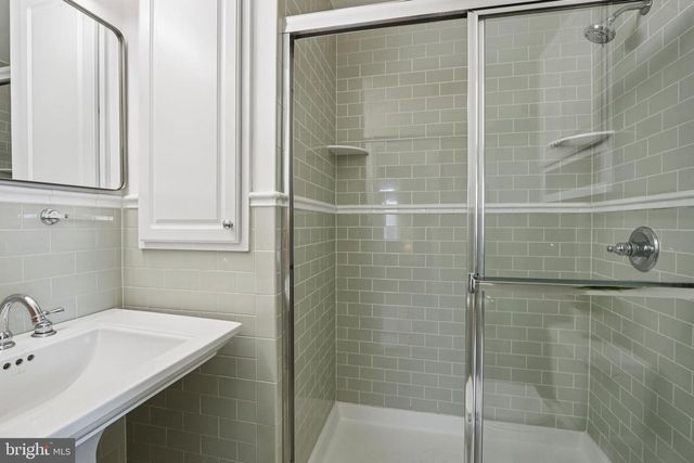 23 DOUGLASS DRIVE, Princeton, NJ 08540