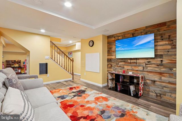 23 DOUGLASS DRIVE, Princeton, NJ 08540