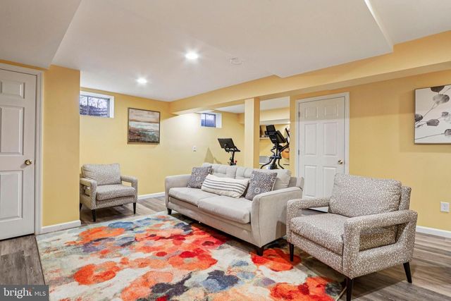 23 DOUGLASS DRIVE, Princeton, NJ 08540