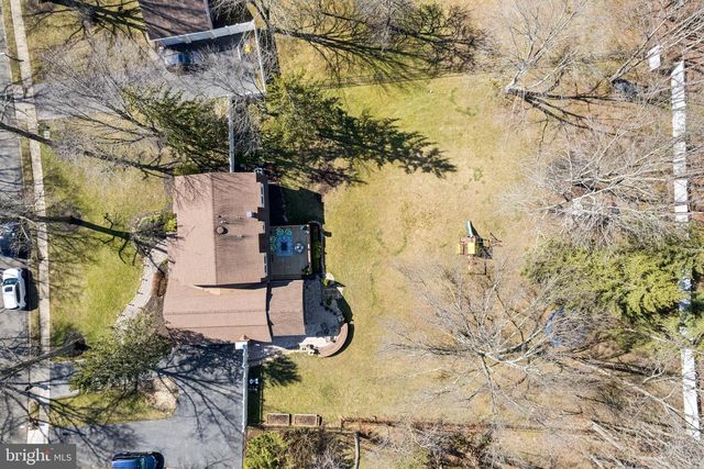 23 DOUGLASS DRIVE, Princeton, NJ 08540