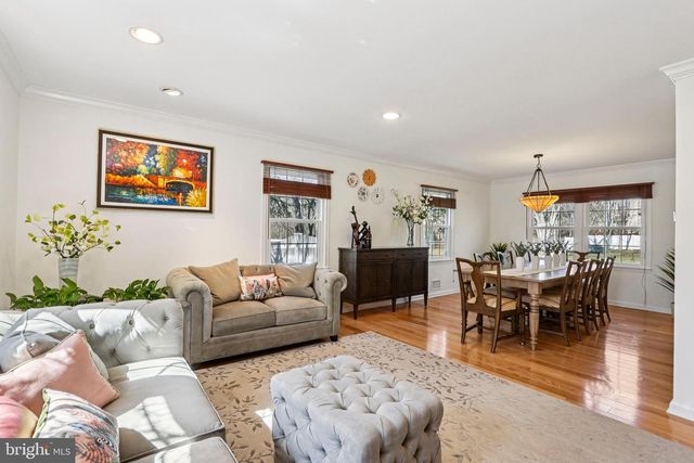 23 DOUGLASS DRIVE, Princeton, NJ 08540