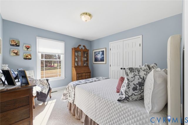 6606 W Quaker Rd, Disputanta, VA 23842