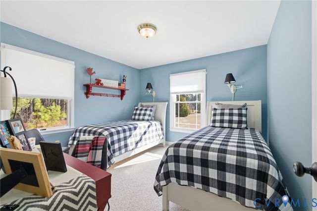 6606 W Quaker Rd, Disputanta, VA 23842