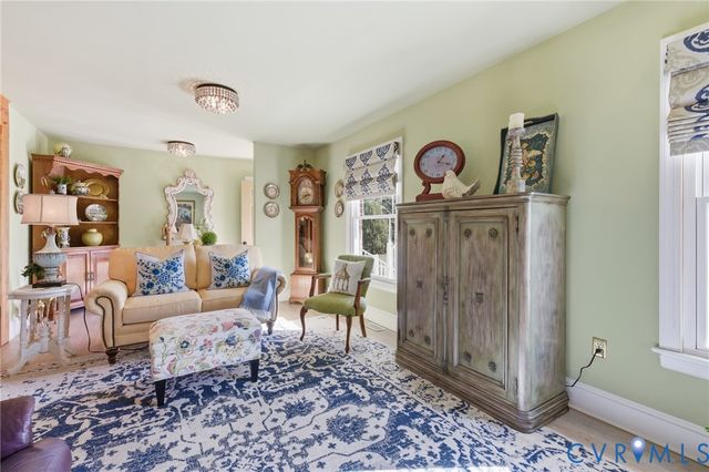 6606 W Quaker Rd, Disputanta, VA 23842