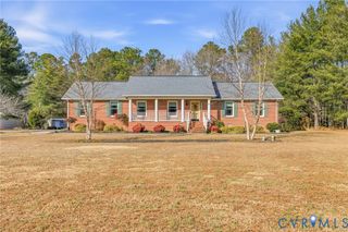 6606 W Quaker Rd, Disputanta, VA 23842