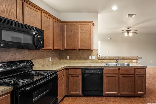 314 ROSALIE DR, New Braunfels, TX 78130