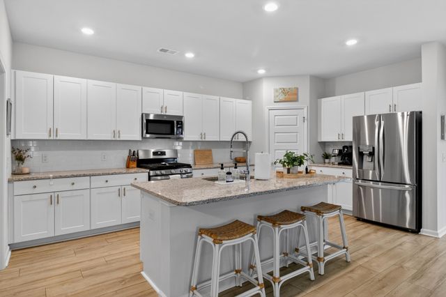 325 Saddlewood Drive, Charleston, SC 29414