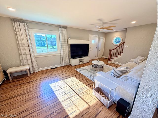 1121 Manor Avenue SW, Canton, OH 44710