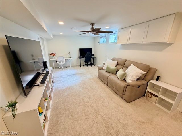 1121 Manor Avenue SW, Canton, OH 44710