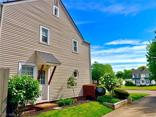 1121 Manor Avenue SW, Canton, OH 44710