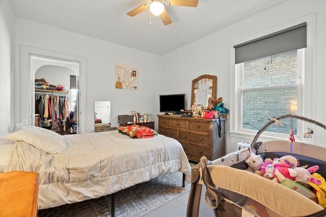 7238 S Wood Street, Chicago, IL 60636