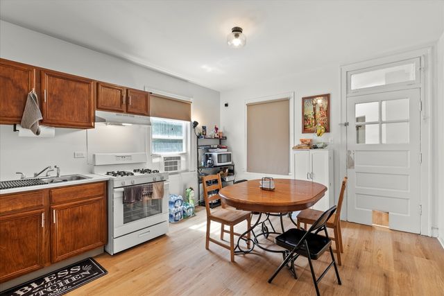 7238 S Wood Street, Chicago, IL 60636