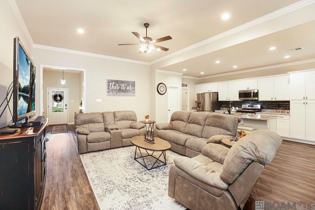 40071 Trace Ave, Prairieville, LA 70769