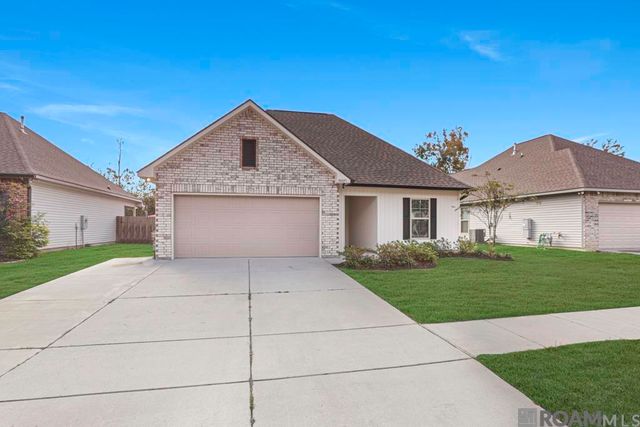 40071 Trace Ave, Prairieville, LA 70769