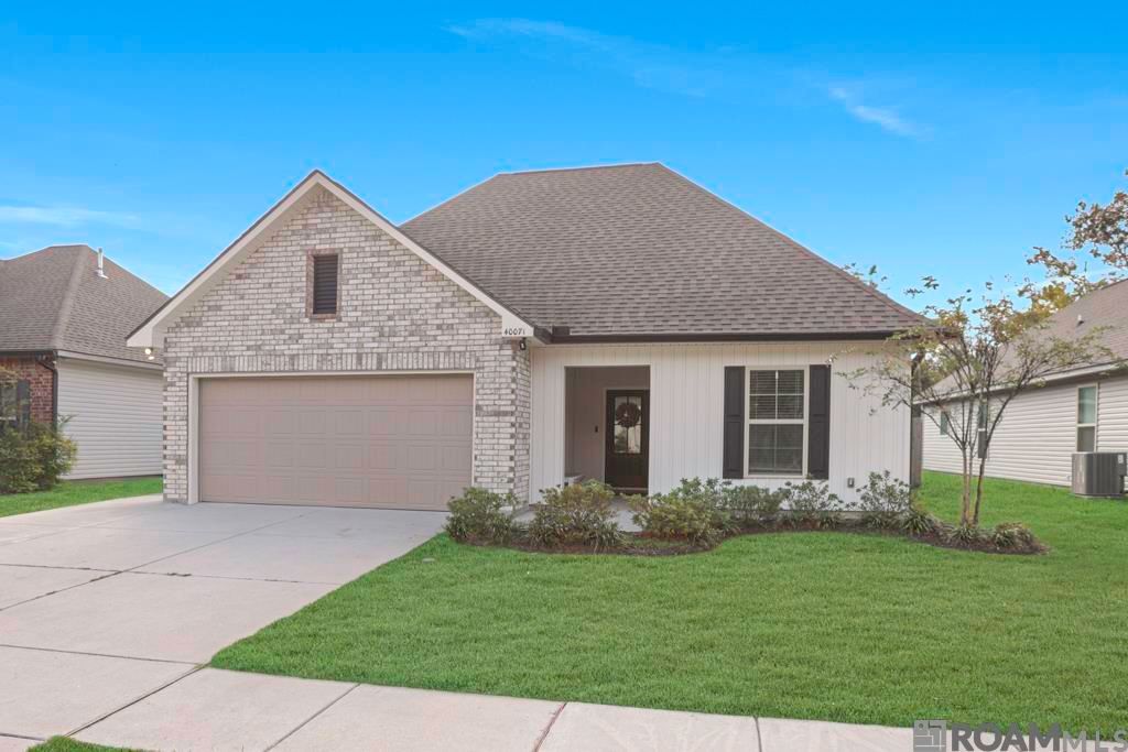 40071 Trace Ave, Prairieville, LA 70769