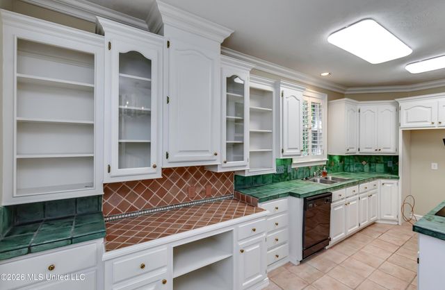 112 Winter Teal Place, Madison, MS 39110
