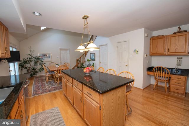 19 ZELKOVA DR, Holland, PA 18966