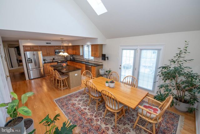 19 ZELKOVA DR, Holland, PA 18966