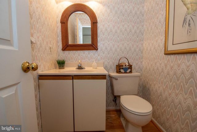 19 ZELKOVA DR, Holland, PA 18966