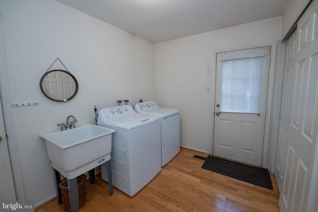 19 ZELKOVA DR, Holland, PA 18966