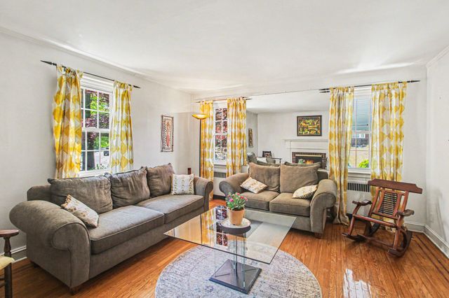 1123 YEADON AVE, Lansdowne, PA 19050