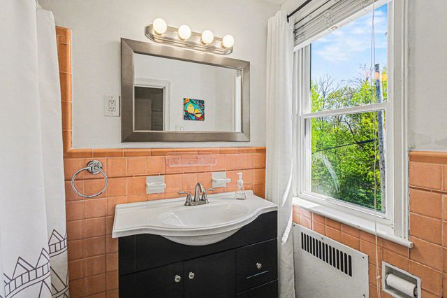 1123 YEADON AVE, Lansdowne, PA 19050