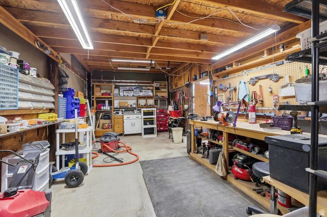 3663 W PIONEER RD, Marriott Slaterville, UT 84404
