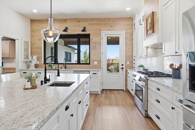 3663 W PIONEER RD, Marriott Slaterville, UT 84404