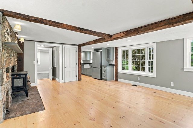 67 Stone School Road, Sutton, MA 01590