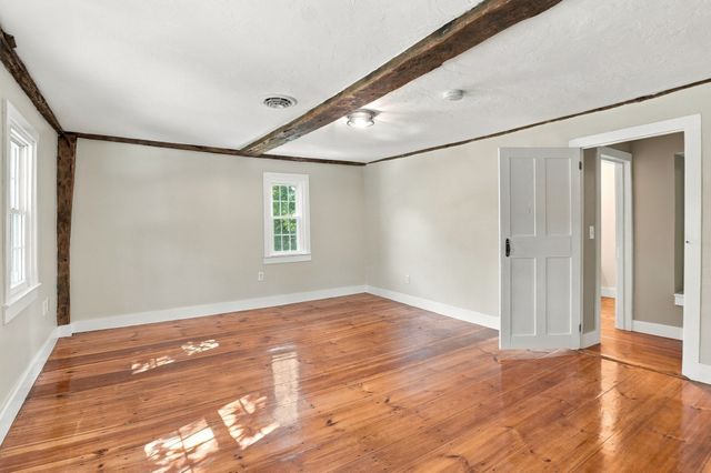 67 Stone School Road, Sutton, MA 01590