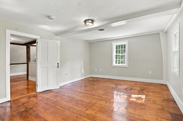 67 Stone School Road, Sutton, MA 01590