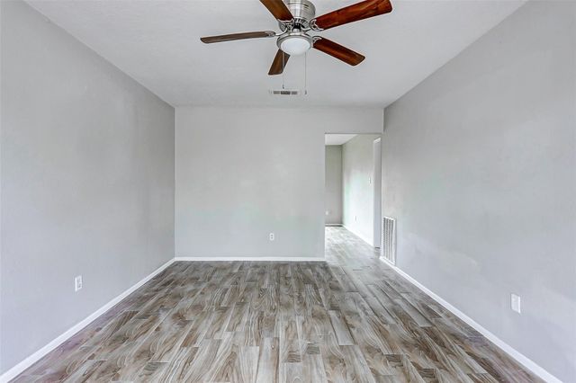4969 E Ridge Creek Drive, Houston, TX 77053