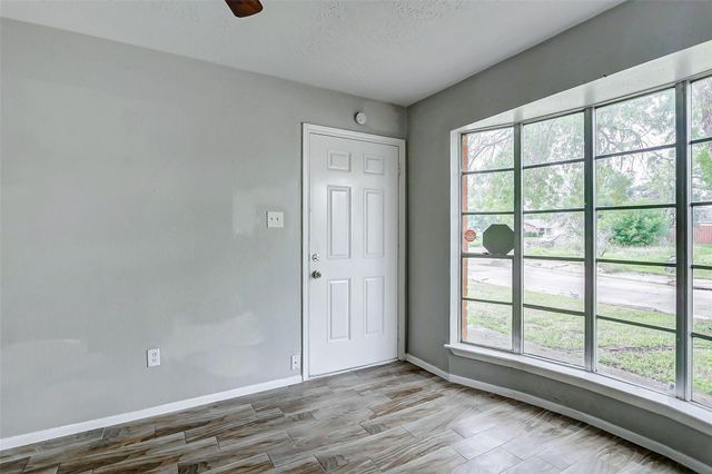 4969 E Ridge Creek Drive, Houston, TX 77053