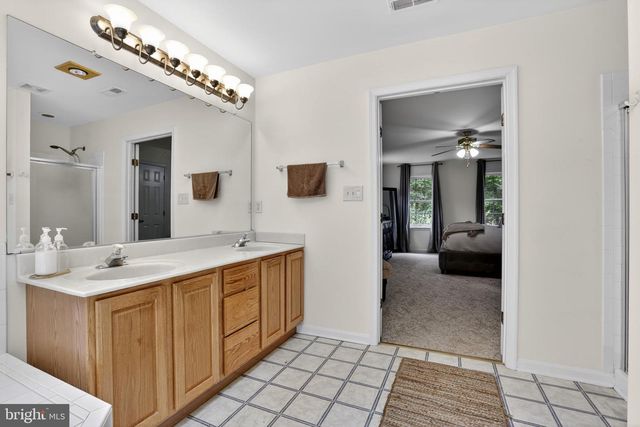 11 HOLLY BROOKE CT, Stafford, VA 22554