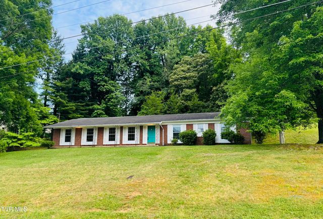 3524 Lakeshore Drive, Kingsport, TN 37663