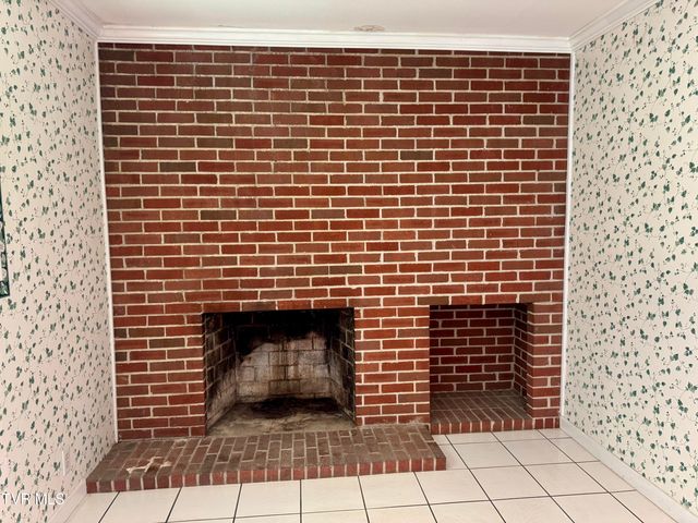 3524 Lakeshore Drive, Kingsport, TN 37663