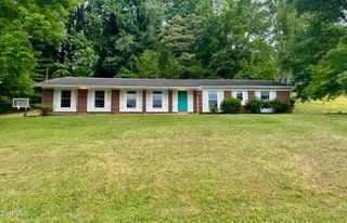 3524 Lakeshore Drive, Kingsport, TN 37663