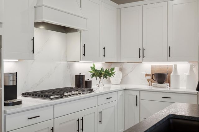 10372 Griffin Avenue S, Cottage Grove, MN 55016